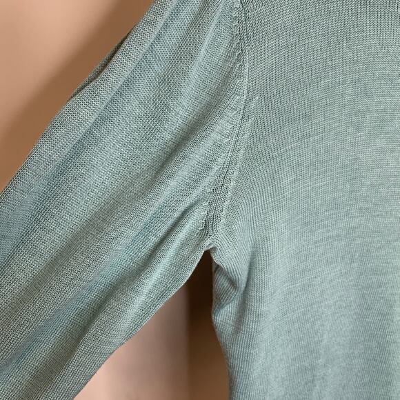 Kial Pale Green Turtleneck Sweater Sz Medium - Picture 7 of 8